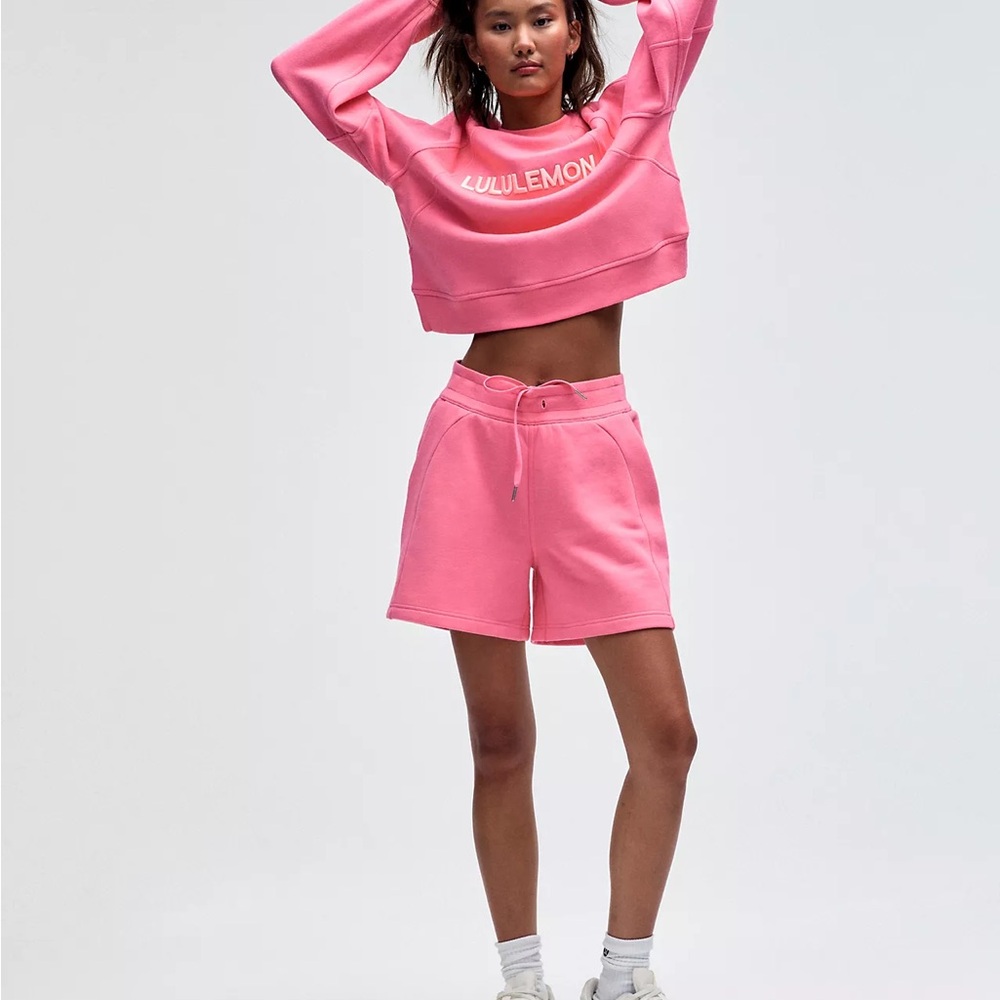 Lululemon Scuba High-Rise 5”